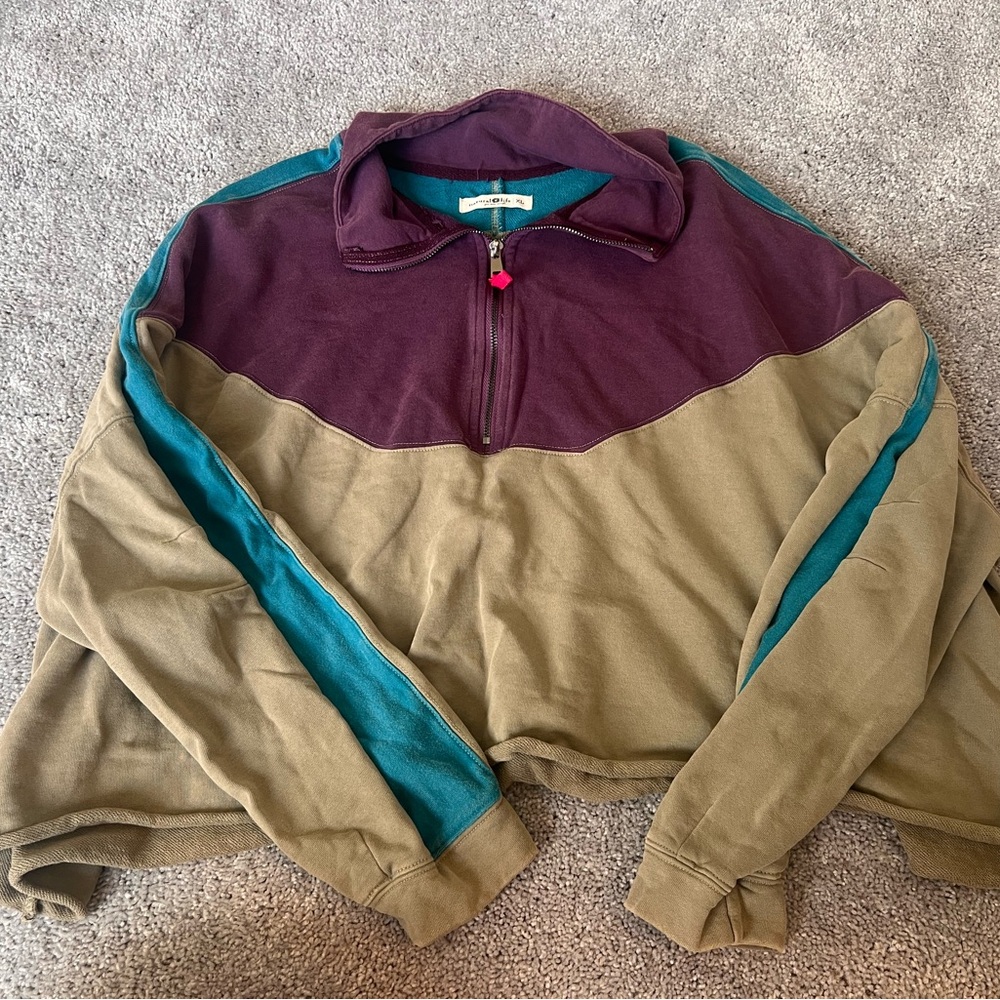 NATURAL LIFE Women's Colorblock Sweatshirt in Purple, Teal, and Green